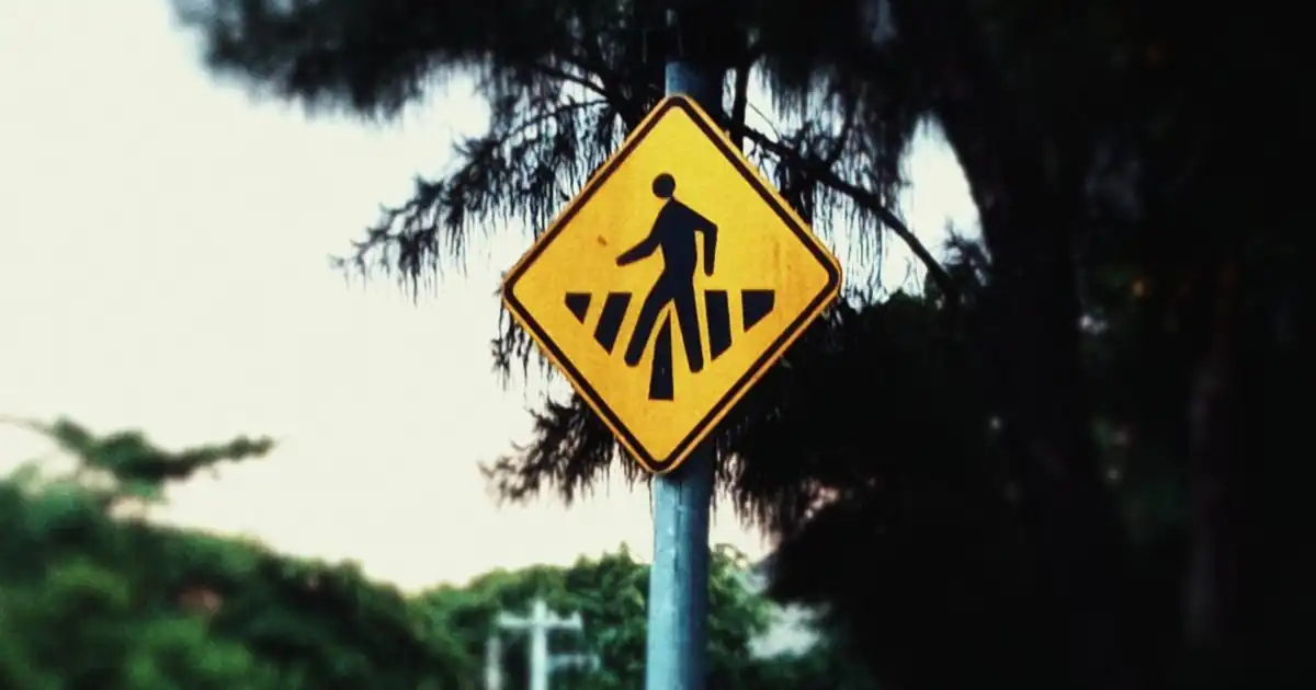 Homens gays adultos vivem isolados com a epidemia da solidão gay.